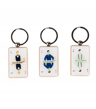 LLAVERO MADERA CARTA MEN