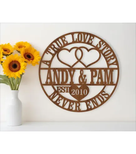 Letrero con nombre para aniversario de pareja