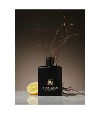 TRUSSARDI BLACK EXTREME EAU DE TOILETTE 50ML